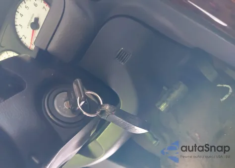 2002 Nissan Pathfinder Le from USA, damaged, VIN JN8DR09Y42W717800